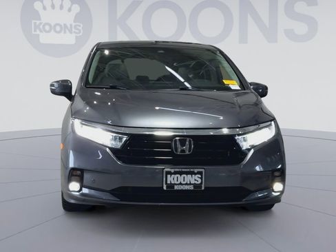 Used 2023 Honda Odyssey Touring image 4