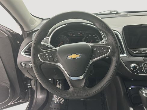 Used 2020 Chevrolet Malibu LT image 10