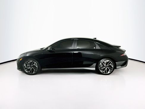 Used 2025 Hyundai Ioniq 6 SEL RWD image 4
