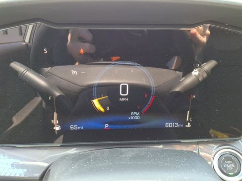 Used 2025 Chevrolet Trax ACTIV FWD image 15