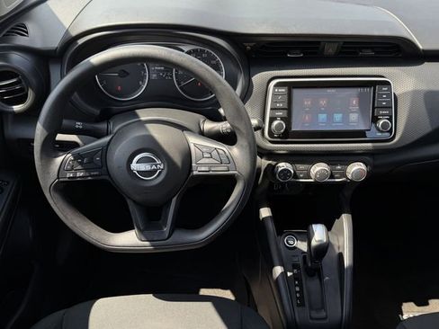 Used 2024 Nissan Kicks S FWD image 10
