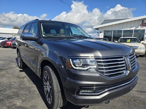 Used 2015 Lincoln Navigator 4WD w/ Equipment Group 101A Reserve image 20