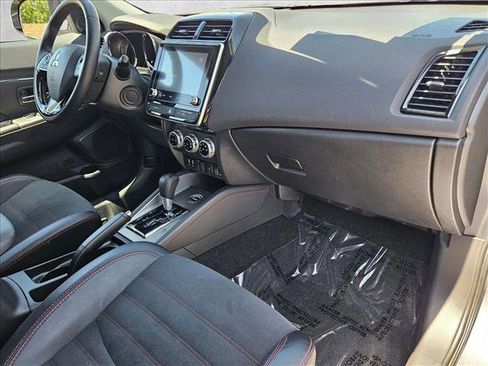 Used 2024 Mitsubishi Outlander Sport AWD image 20
