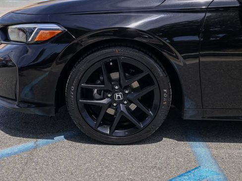 Used 2025 Honda Civic Sport image 11