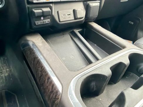 Used 2019 GMC Sierra 1500 Denali w/ Denali Ultimate Package AWD/4WD image 65