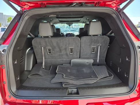 Certified 2023 Chevrolet Traverse Premier w/ LPO, Cargo Package FWD image 14