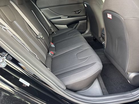 Certified 2026 Hyundai Elantra Sport FWD image 15