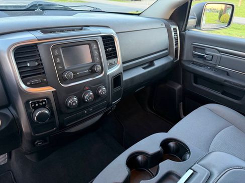 Used 2021 RAM 1500 Classic SLT RWD image 33