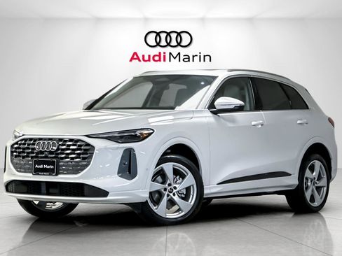 New 2025 Audi Q5 Premium Plus image 1