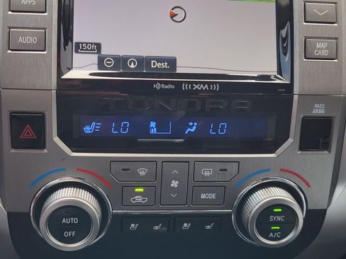 Used 2018 Toyota Tundra Platinum image 18