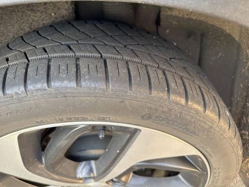 Used 2017 Hyundai Tucson Limited w/ Limited Ultimate Package 03 image 4