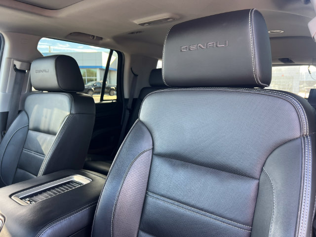Used 2018 GMC Yukon Denali w/ Enhanced Security Package AWD/4WD image 14