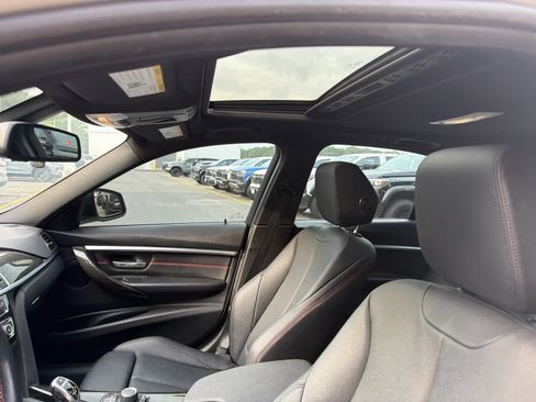 Used 2016 BMW 328i xDrive Sedan AWD/4WD image 8