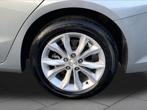 Used 2024 Chevrolet Malibu LT FWD image 11