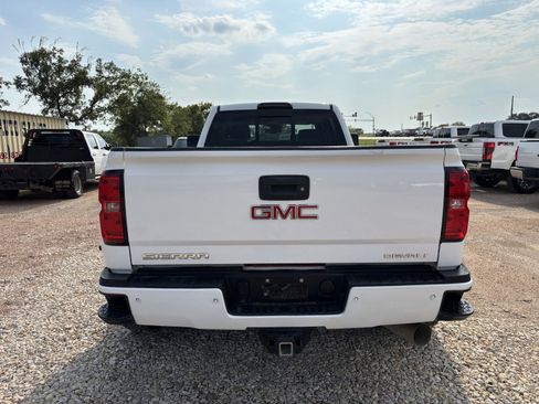 Used 2015 GMC Sierra 3500 Denali w/ Duramax Plus Package image 4