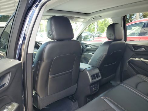 Used 2021 Chevrolet Equinox Premier image 8