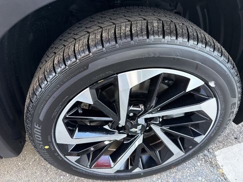 New 2025 Mitsubishi Outlander SEL image 13