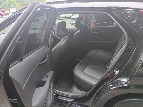 Used 2024 Kia Niro Wind w/ Wind Preserve Package FWD image 19