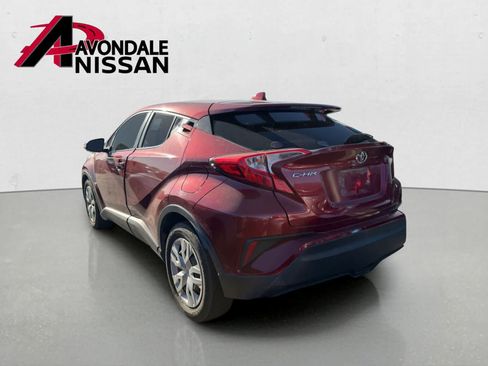 Used 2019 Toyota C-HR LE FWD image 3
