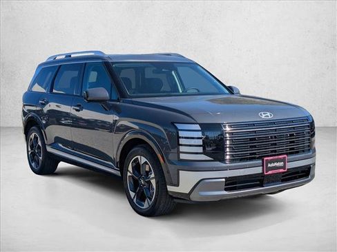 New 2026 Hyundai Palisade Limited image 3