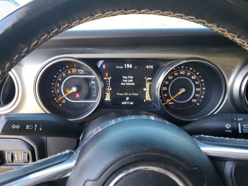 Used 2020 Jeep Gladiator Overland image 24