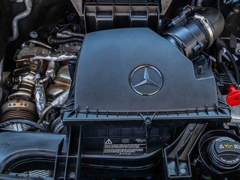 Used 2024 Mercedes-Benz Sprinter 2500 w/ Acoustic Package image 24