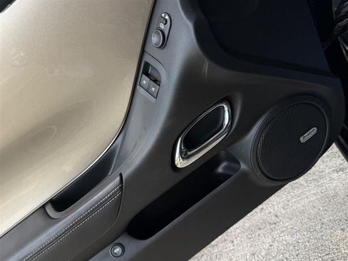 Used 2010 Chevrolet Camaro SS RWD image 51
