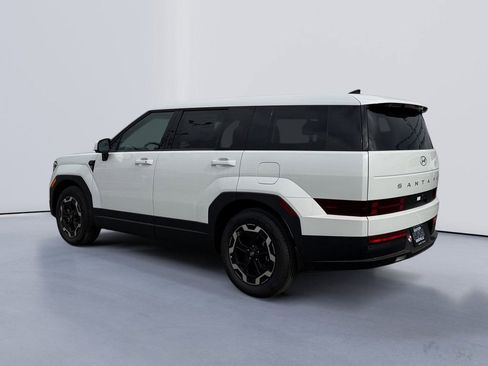 New 2026 Hyundai Santa Fe SE FWD image 5