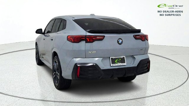 Used 2026 BMW X2 xDrive28i w/ Technology Package AWD/4WD image 6