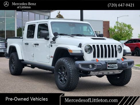 Used 2020 Jeep Gladiator Mojave AWD/4WD image 3