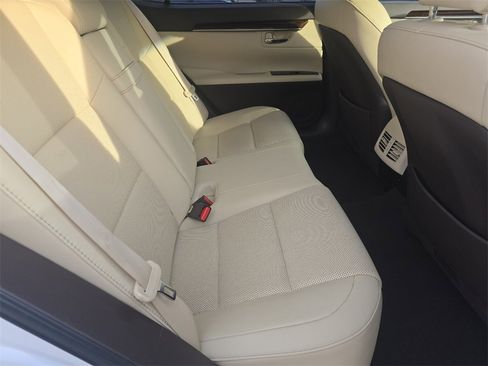 Used 2016 Lexus ES 350 image 18