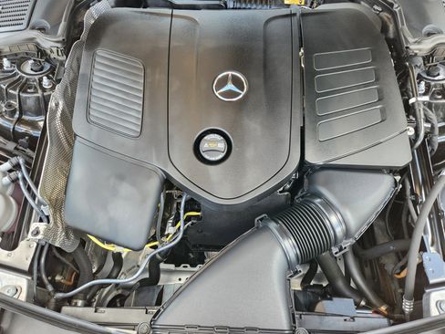 New 2025 Mercedes-Benz CLE 300 4MATIC Coupe image 32