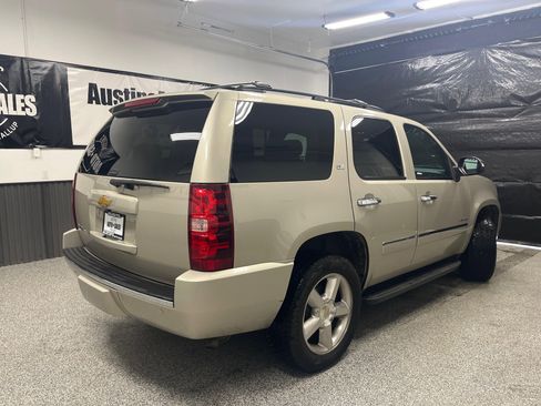 Used 2013 Chevrolet Tahoe LTZ image 3