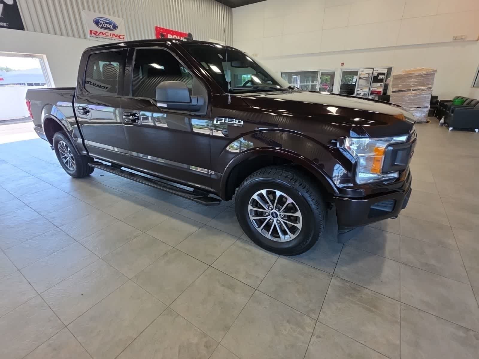 Used 2020 Ford F150 XLT w/ Equipment Group 302A Luxury AWD/4WD image 7