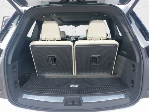 Used 2025 Cadillac XT6 Sport w/ LPO, Floor Liner Package image 13