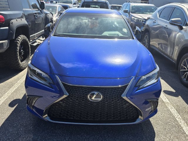 Used 2024 Lexus ES 350 F Sport w/ Accessory Package (Z2) FWD image 2