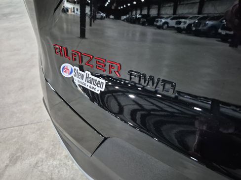 Certified 2023 Chevrolet Blazer LT AWD/4WD image 31