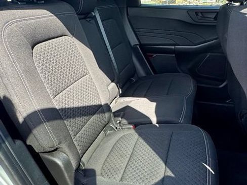 Used 2023 Ford Escape Active w/ Tech Pack #1 AWD/4WD image 14