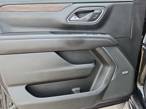 Certified 2021 Chevrolet Suburban High Country AWD/4WD image 28