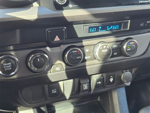Certified 2023 Toyota Tacoma TRD Off-Road image 32