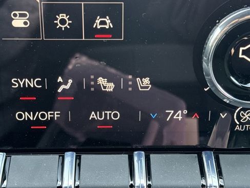 New 2026 GMC Acadia AT4 w/ Luxury Package image 20