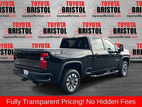 Used 2023 Chevrolet Silverado 2500 Custom w/ Custom Value Package AWD/4WD image 3