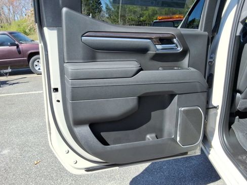 New 2026 Chevrolet Silverado 1500 RST w/ RST All Star Premium Package AWD/4WD image 15