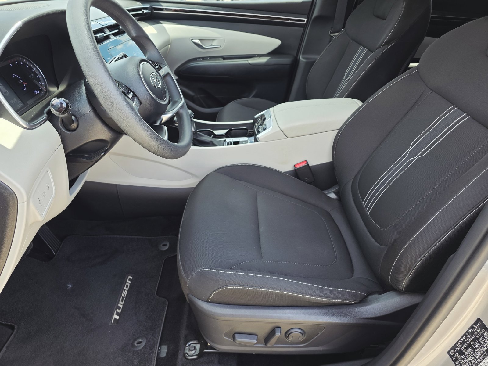 Used 2024 Hyundai Tucson SEL FWD image 12