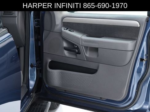 Used 2003 Ford Explorer XLT AWD/4WD image 67