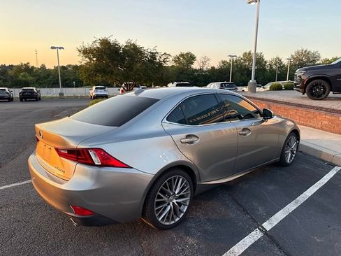Used 2014 Lexus IS 250 AWD w/ Luxury Package w/Gray Wood image 9