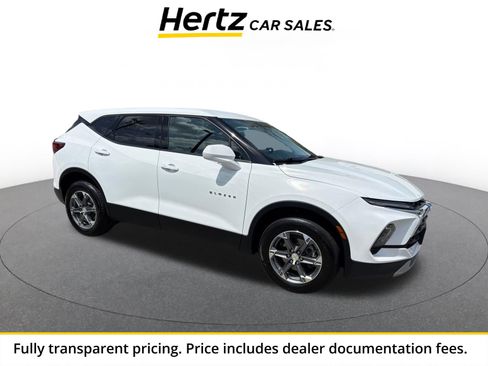 Used 2024 Chevrolet Blazer LT AWD/4WD image 1