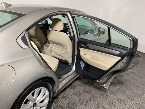 Used 2016 Subaru Legacy 2.5i Premium AWD/4WD image 35