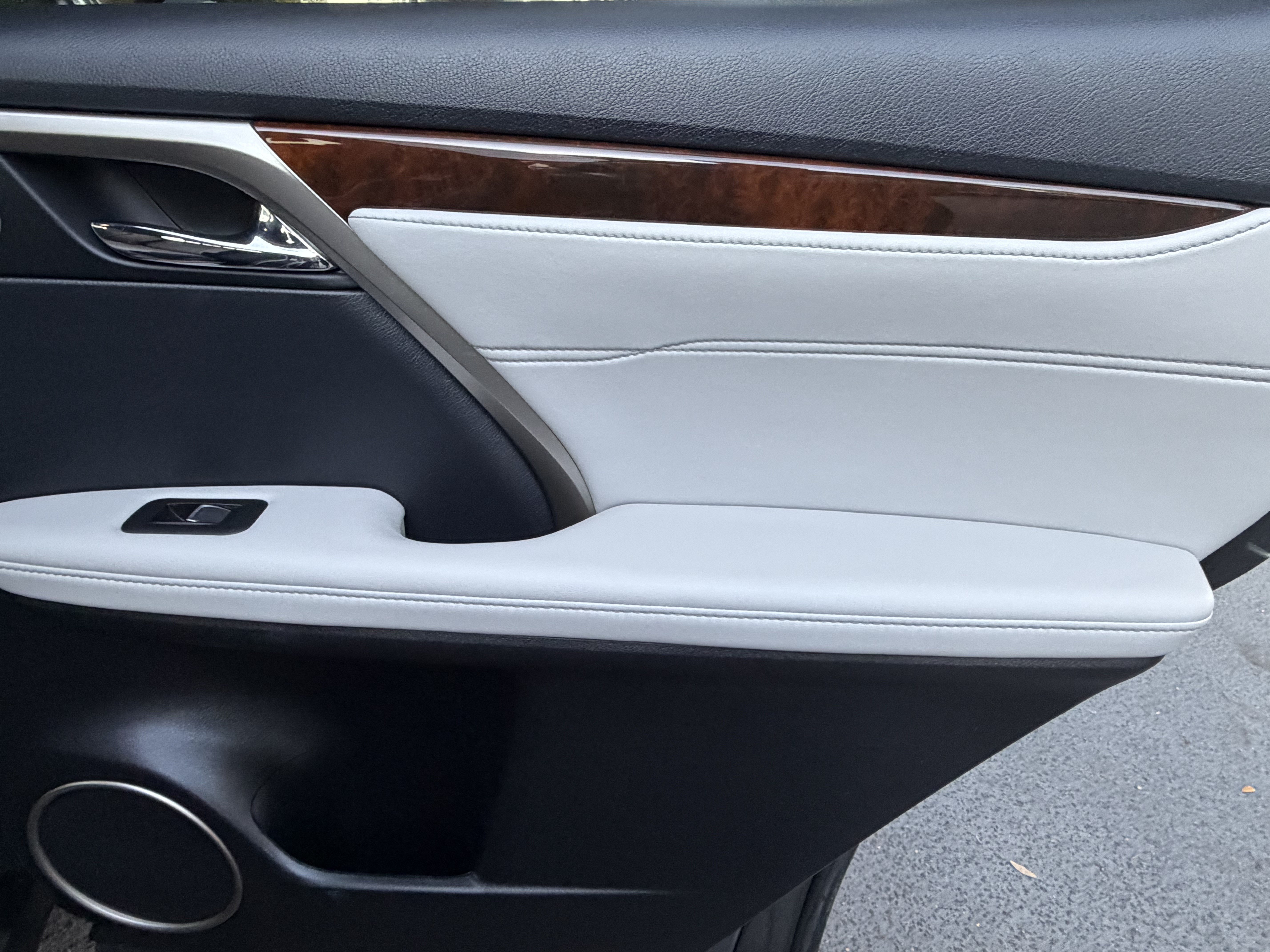 Used 2019 Lexus RX 350 FWD w/ Navigation Package image 38