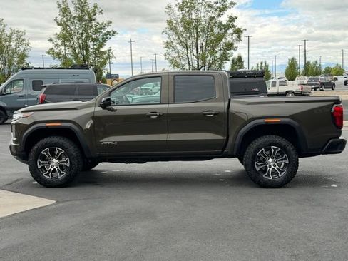 Used 2024 GMC Canyon AT4 w/ AT4 Premium Package AWD/4WD image 5